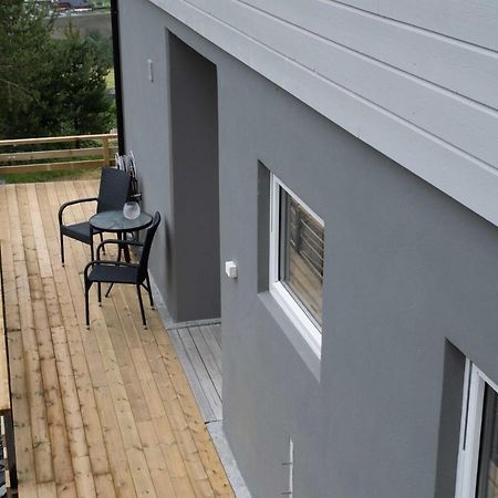 Stryn Stor Og Moderne Leilighet Екстер'єр фото