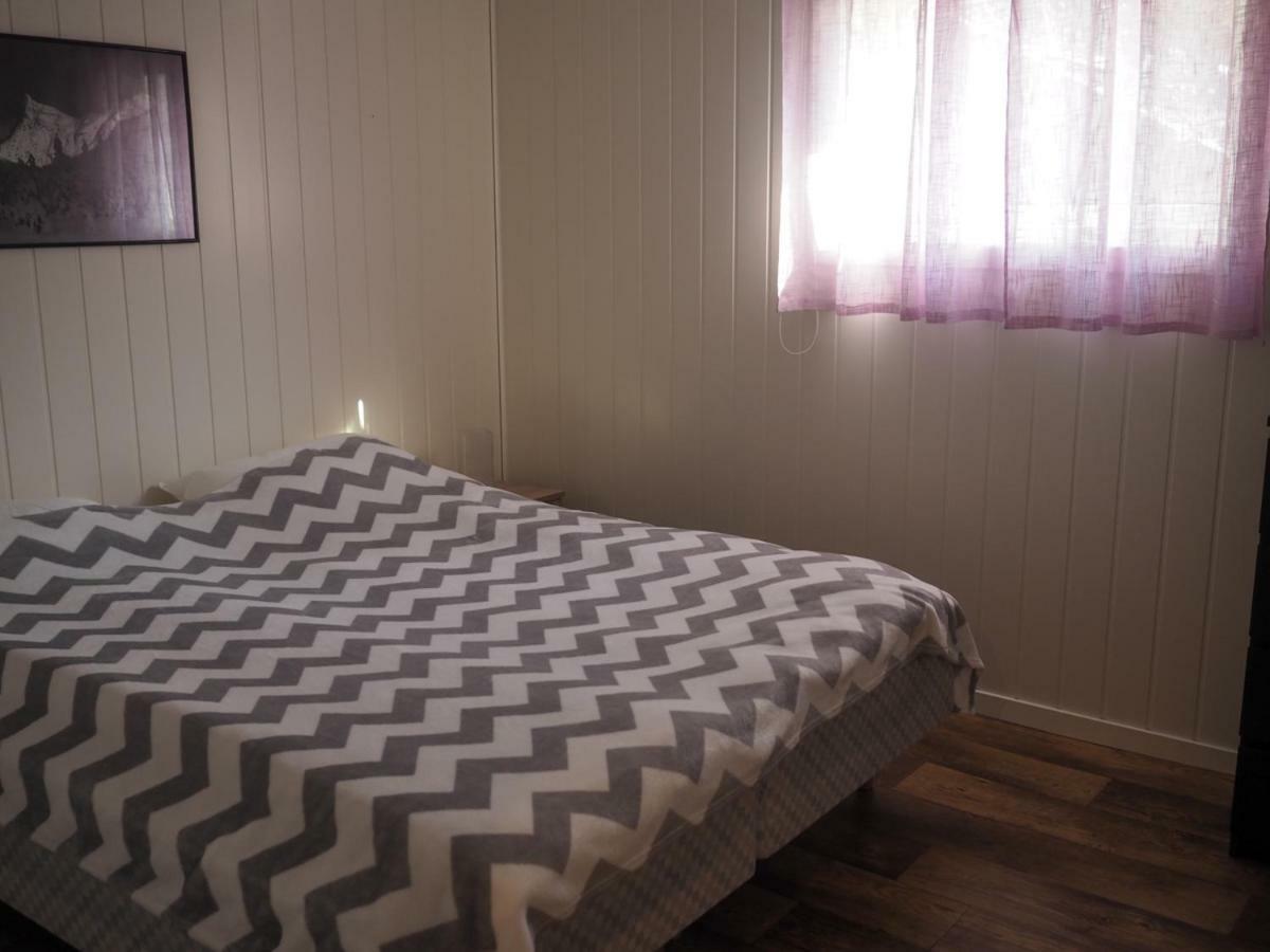 Stryn Stor Og Moderne Leilighet Екстер'єр фото
